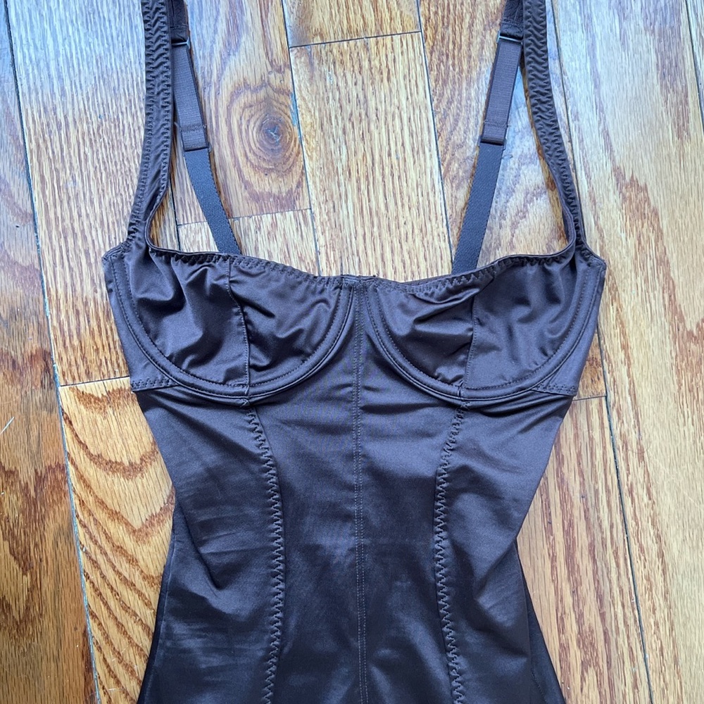 Skims satin stretch corset dress in cocoa